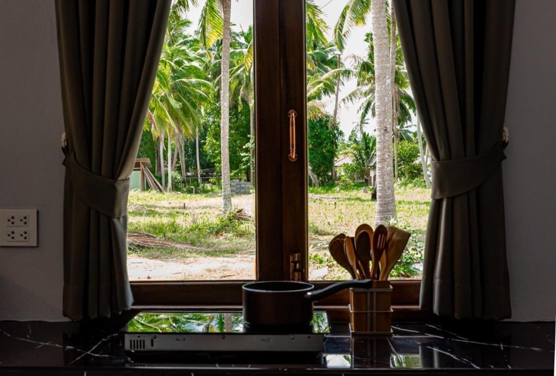 Anahata Resort Lipa Noi Extérieur photo