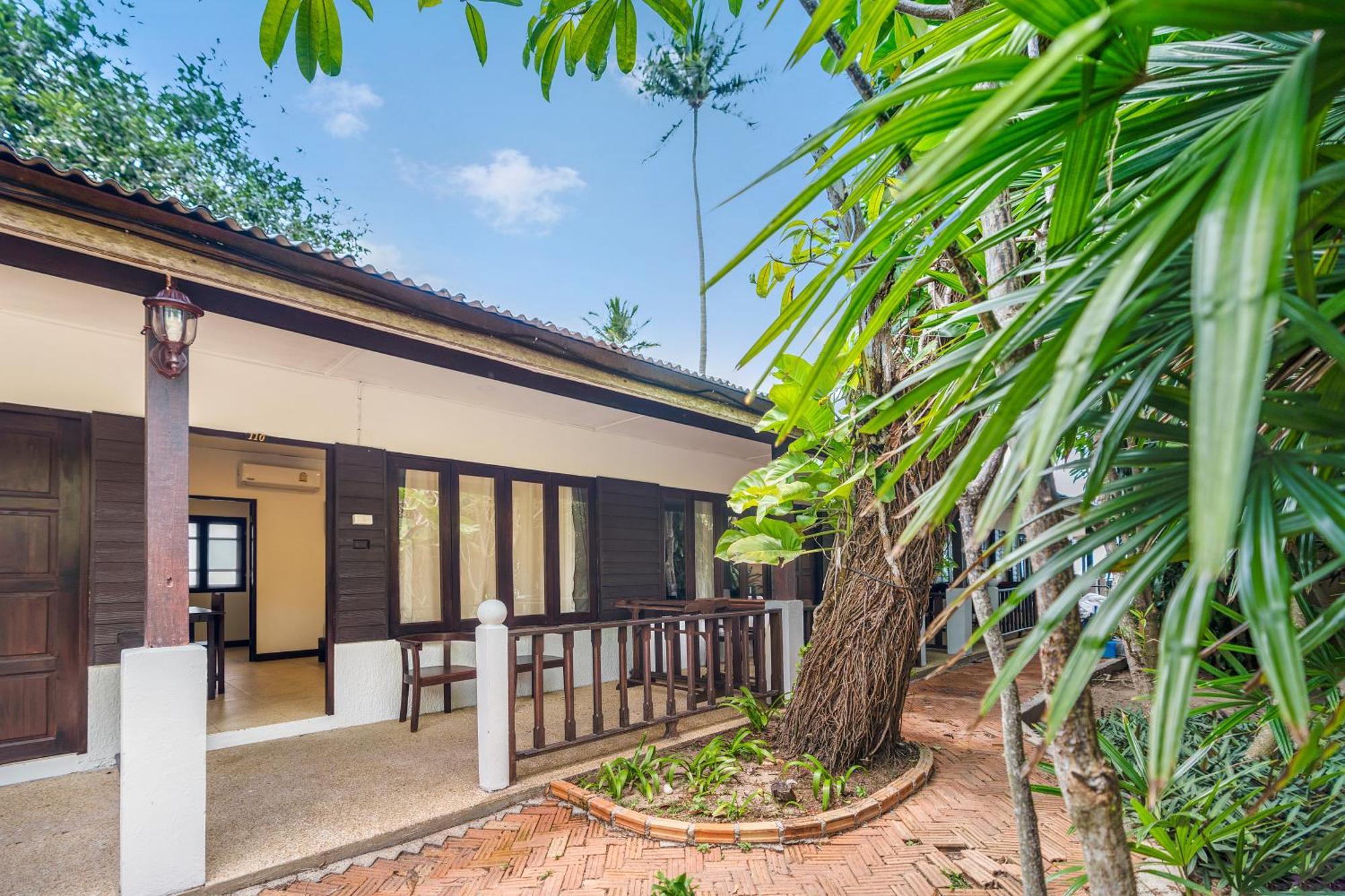 Anahata Resort Lipa Noi Extérieur photo