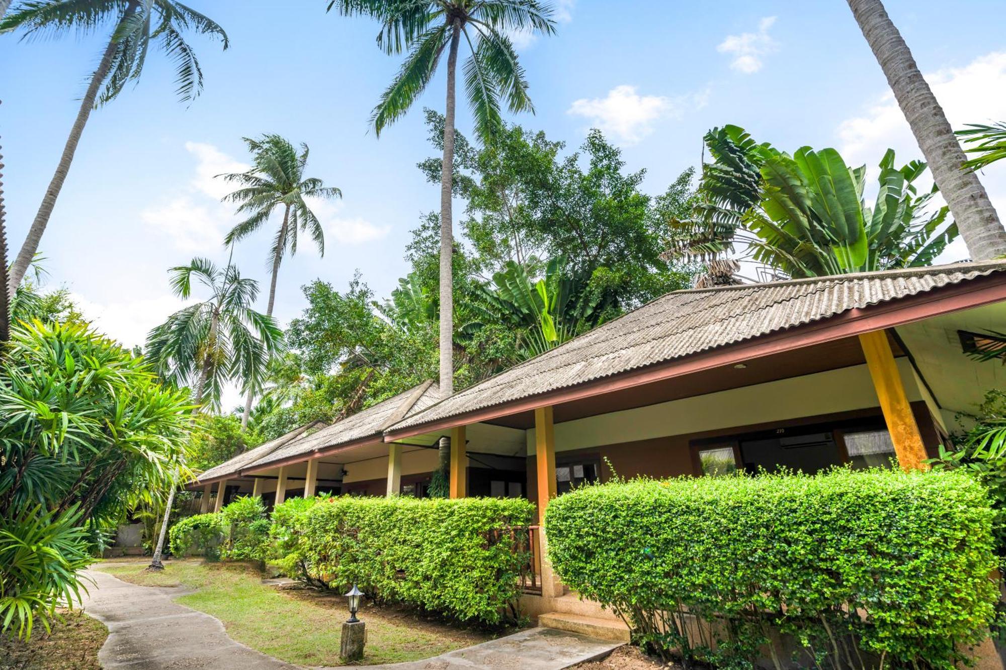 Anahata Resort Lipa Noi Extérieur photo